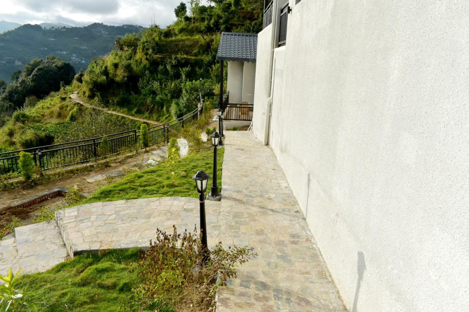 Rega Manivedya The Jungle Trail Resort مكتزور المظهر الخارجي الصورة