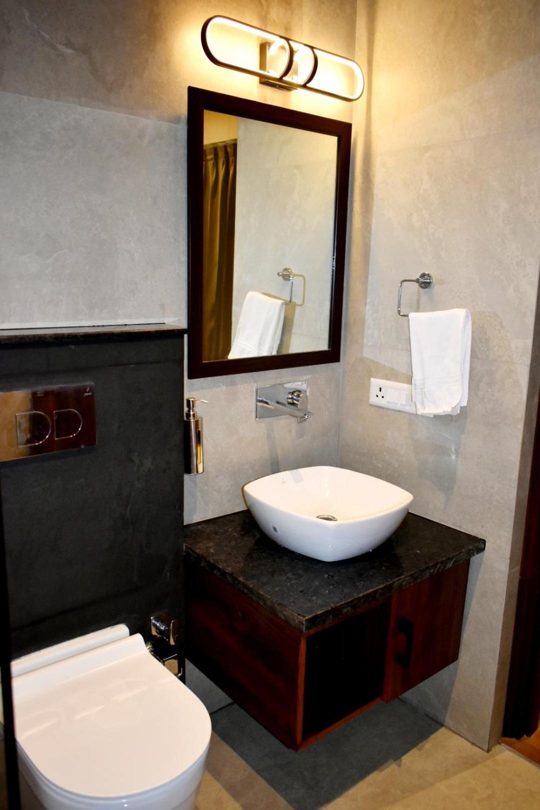 Rega Manivedya The Jungle Trail Resort مكتزور المظهر الخارجي الصورة